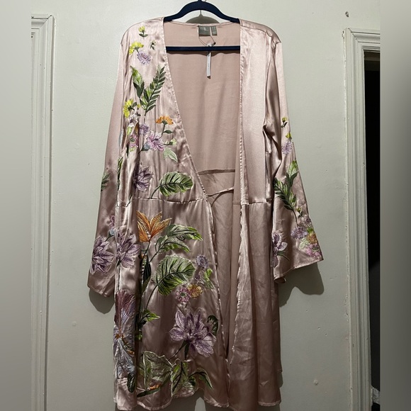ASOS Curve Other - ASOS Curve Plus size floral Embroidered satin wrap Kimono